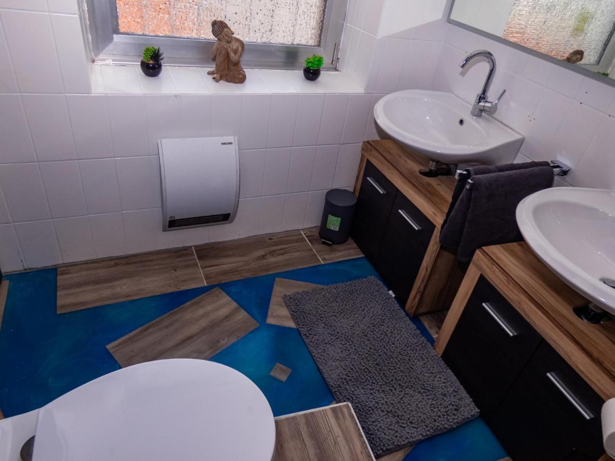 #214 Lux-Flat Im Herzen Von Neuss Mit Netflix & Prime Εξωτερικό φωτογραφία