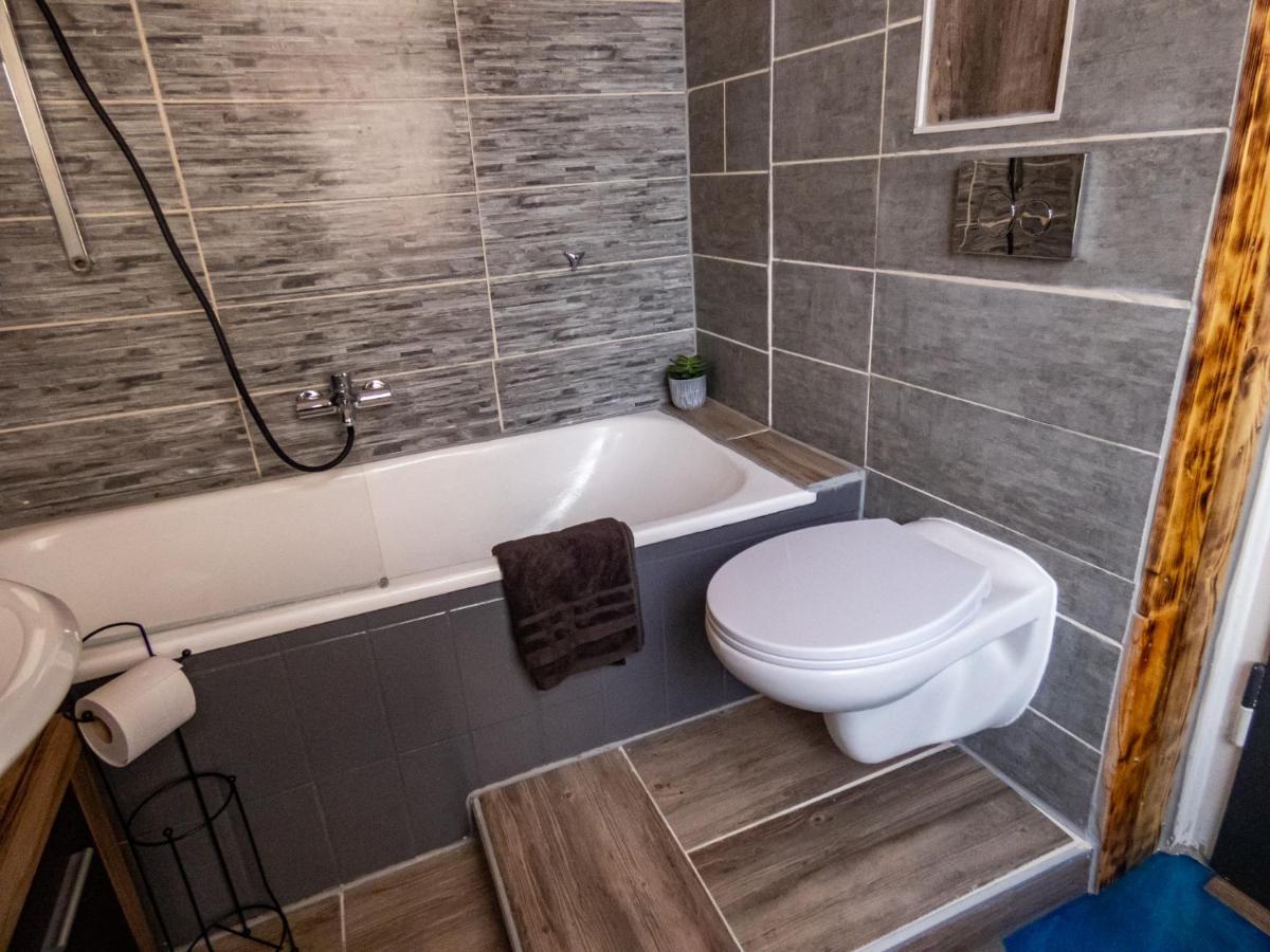 #214 Lux-Flat Im Herzen Von Neuss Mit Netflix & Prime Εξωτερικό φωτογραφία